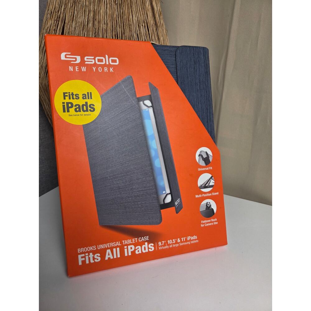 Solo New York Brooks Universal Tablet Case Fits all iPads 9.7"-10.5" & 11 Blue‎